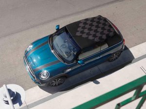 MINI Cabrio Sidewalk